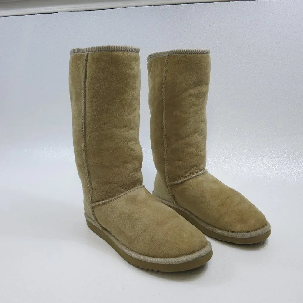 UGG Australia #5815 Classic Tall Insulated Boots Shoes 7